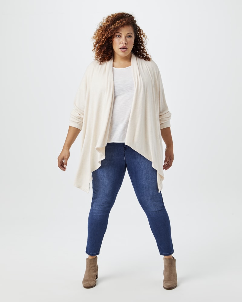 Plus size model with rectangle body shape wearing Nisha Waterfall Cardigan by Cameo | Dia&Co | dia_product_style_image_id:145252
